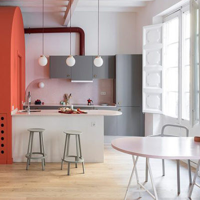 How to renovate an apartment with color